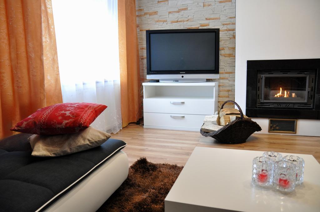 Angel Apartment Krynica Zdroj Bilik gambar
